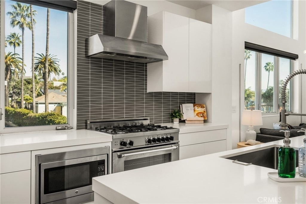 4405 Channel Place - Photo 17