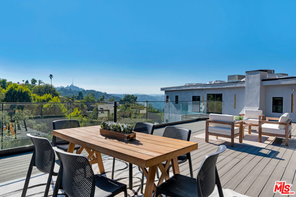7966 Mulholland Drive - Photo 40