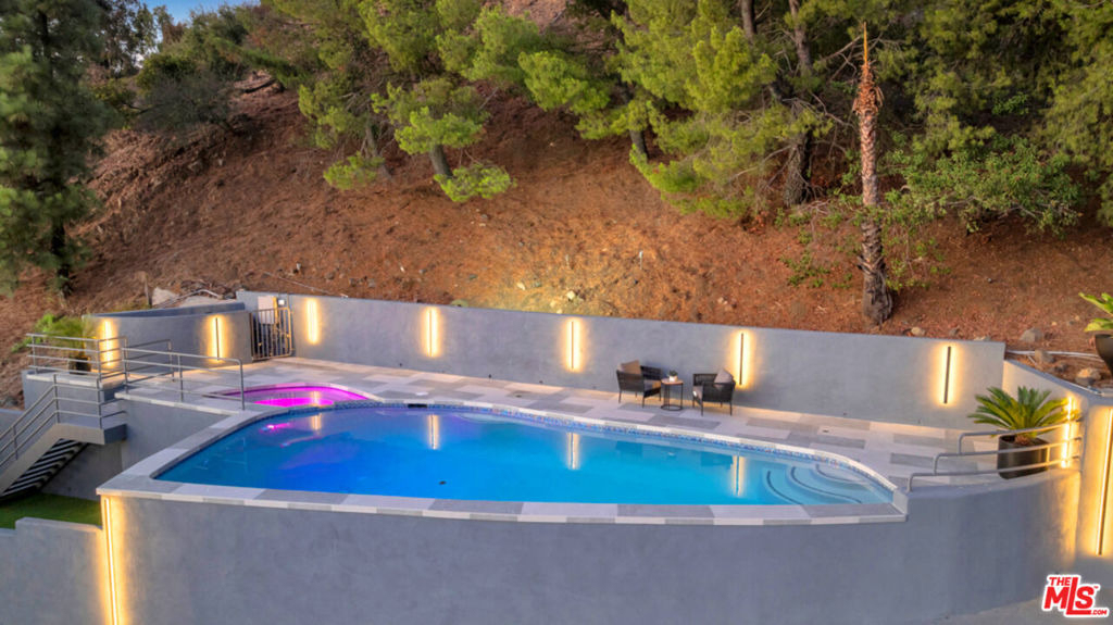 7966 Mulholland Drive - Photo 61