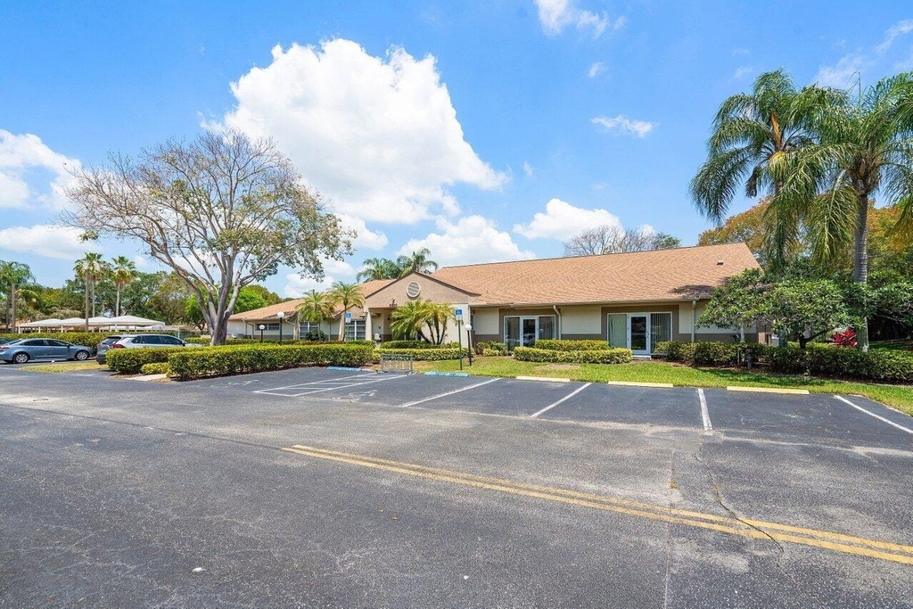18560 Sunburst Lane - Photo 18