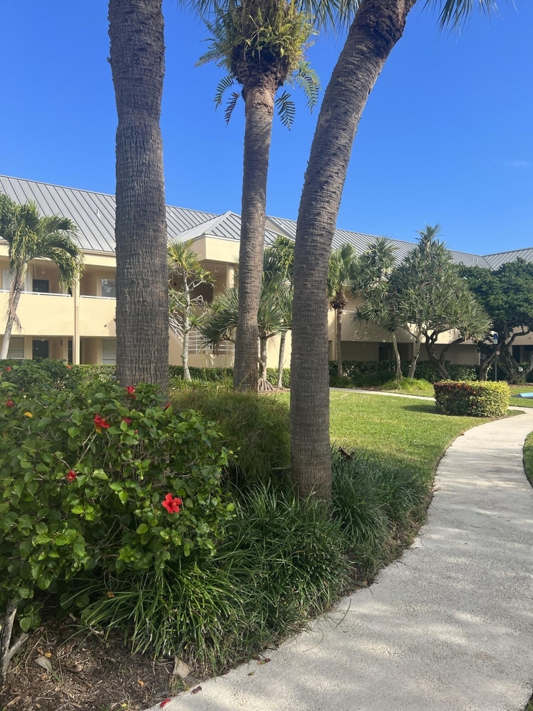 1605 S Us Highway 1 - Photo 42