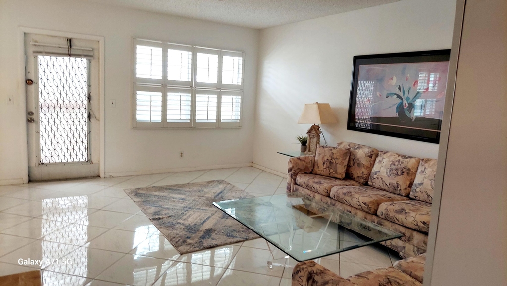 4079 Cornwall D - Photo 3