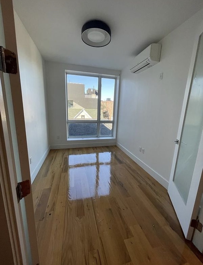 3405 Farragut Road - Photo 6