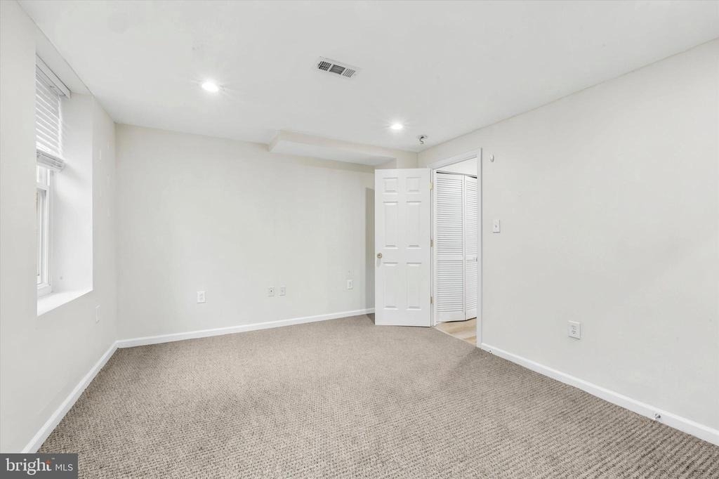 33 S 19th Street - Photo 13