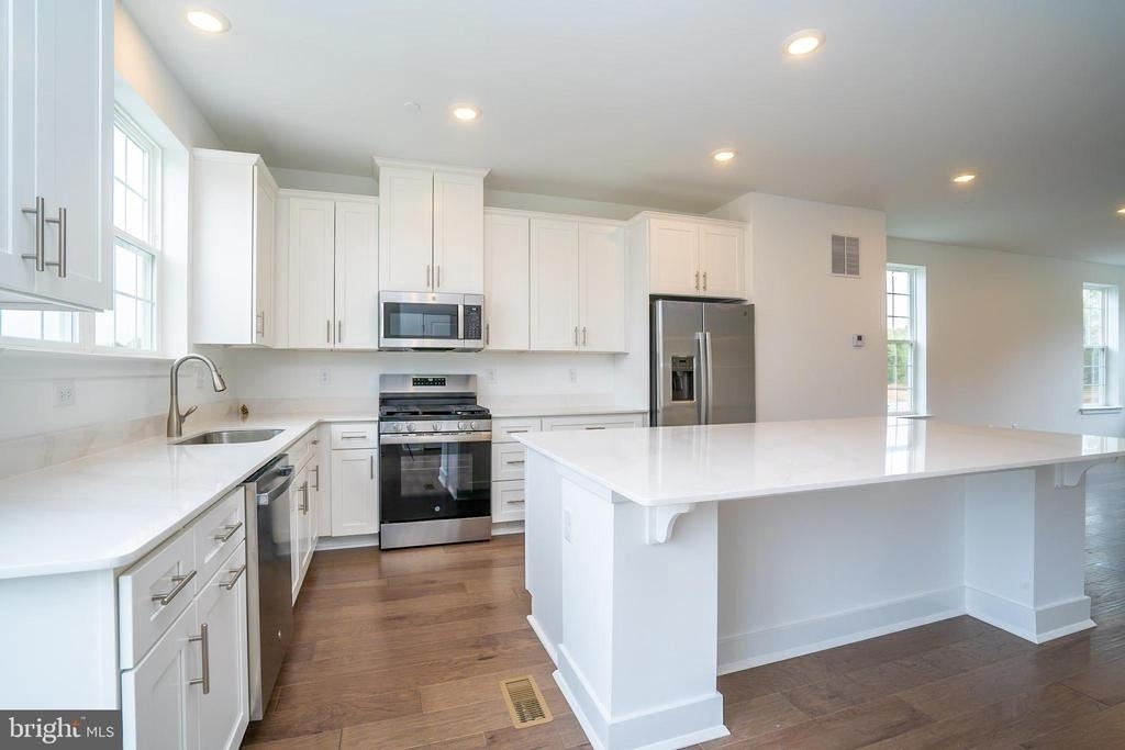 126 Ada Hightower - Photo 10