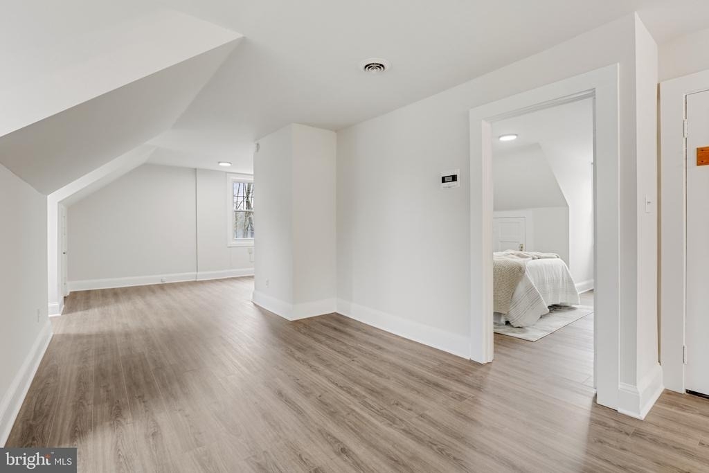 707 N Hickory Avenue - Photo 19