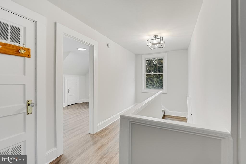 707 N Hickory Avenue - Photo 14