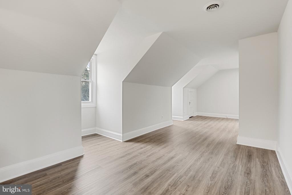 707 N Hickory Avenue - Photo 17