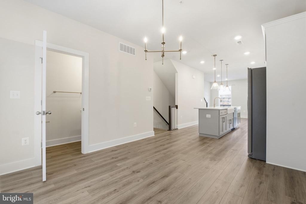 116 Crown Street - Photo 3