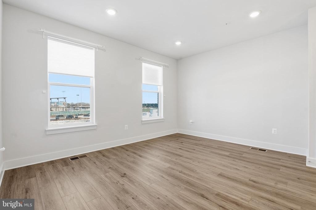 116 Crown Street - Photo 14