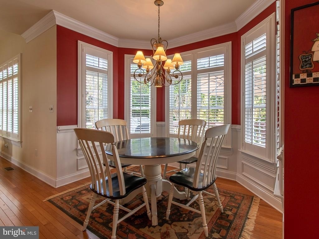 10 Wellington Place - Photo 12