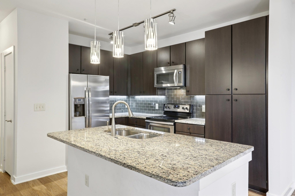 1900 Barton Springs Rd - Photo 10