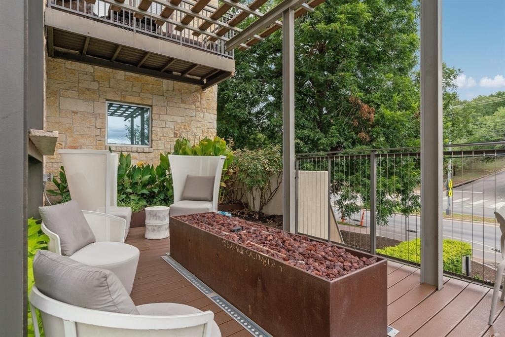 1900 Barton Springs Rd - Photo 27
