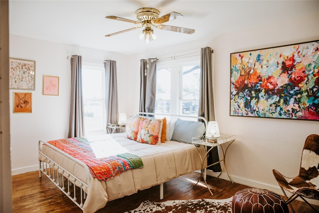 604 W Pecan St - Photo 15