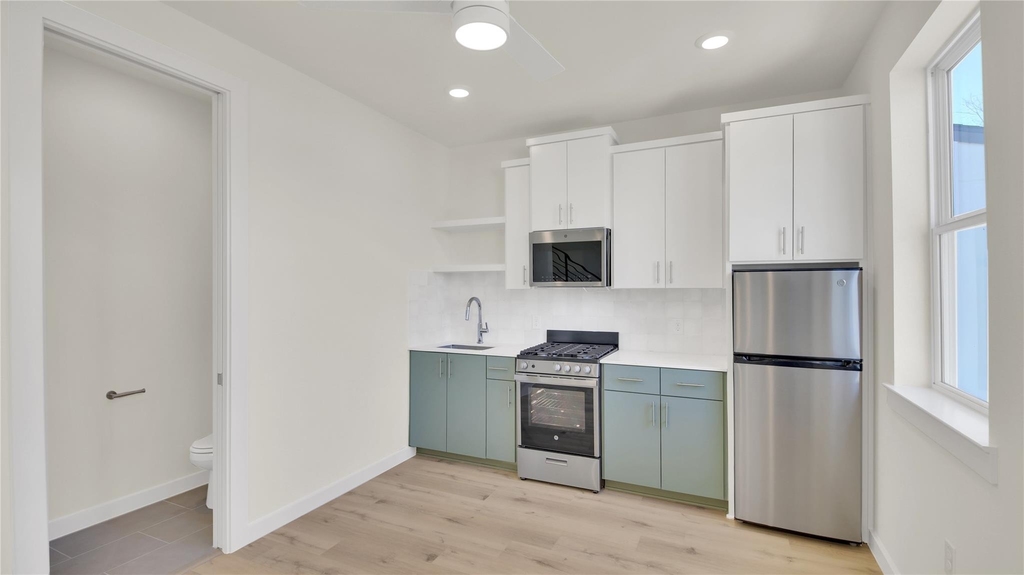 6802 Montana St - Photo 5