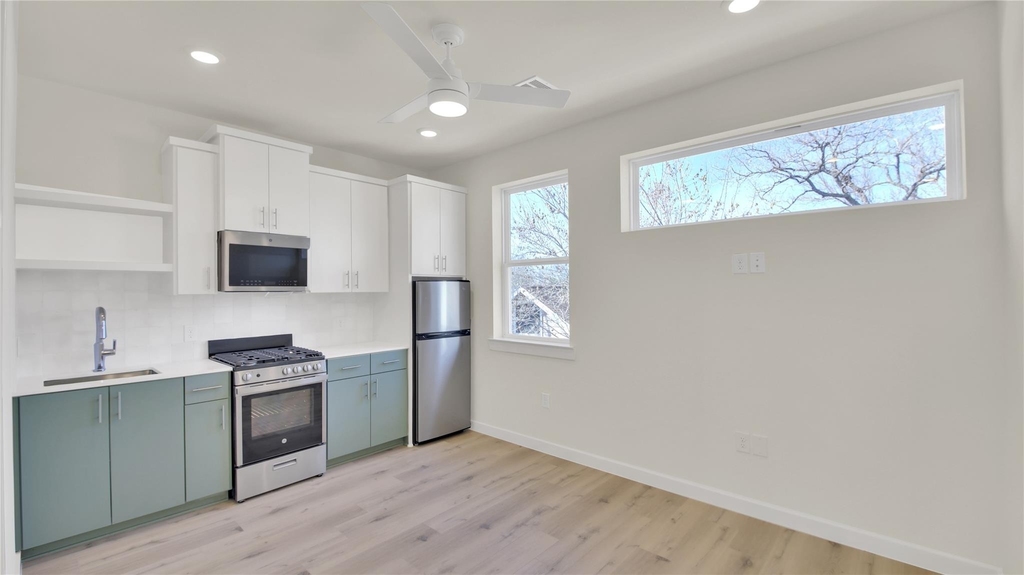 6802 Montana St - Photo 4