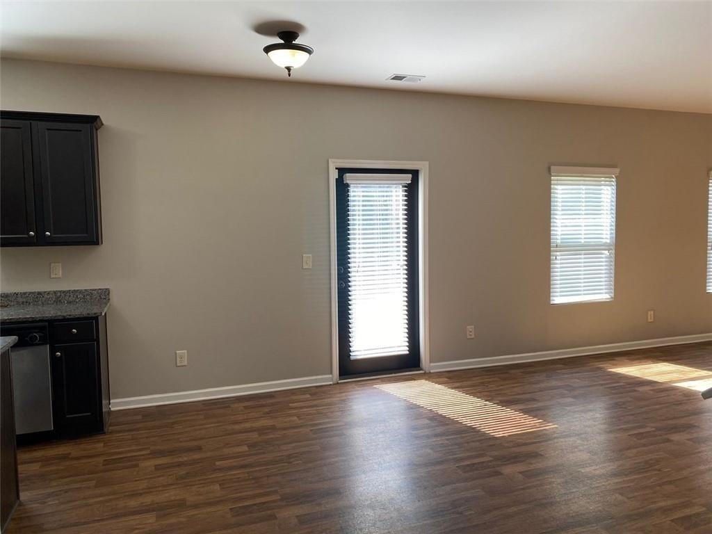 2392 Newbury Oaks Court - Photo 8