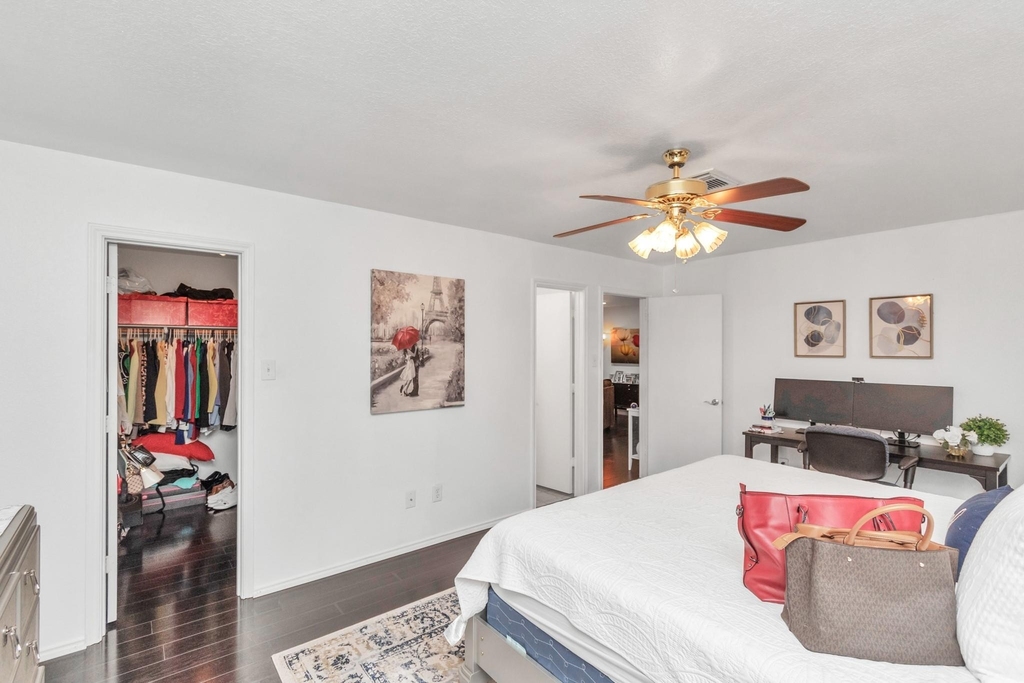 7327 Enchanted Creek Drive - Photo 18