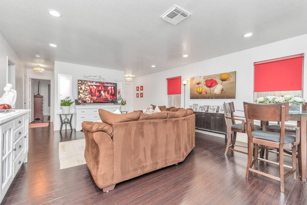 7327 Enchanted Creek Drive - Photo 8
