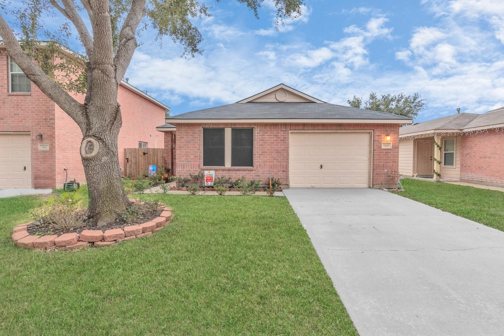 7327 Enchanted Creek Drive - Photo 1