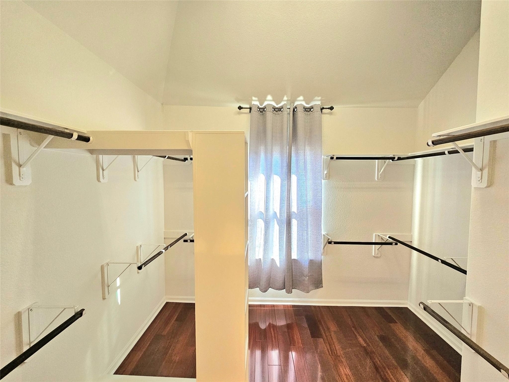 9610 Knights Station Drive - Photo 12