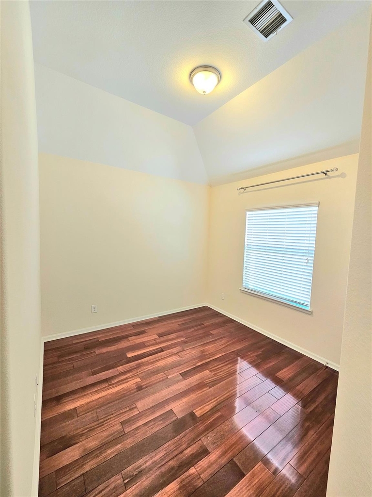 9610 Knights Station Drive - Photo 7
