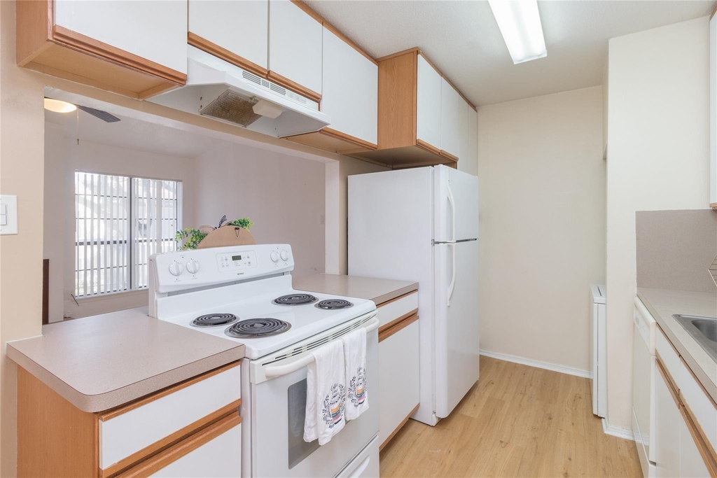 9707 Richmond Avenue - Photo 5