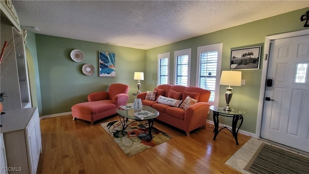1126 Se 13th Terrace - Photo 4