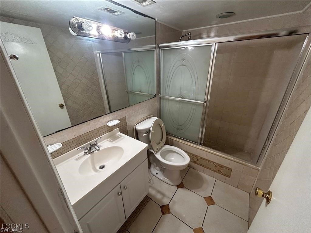 2828 Jackson Street - Photo 6
