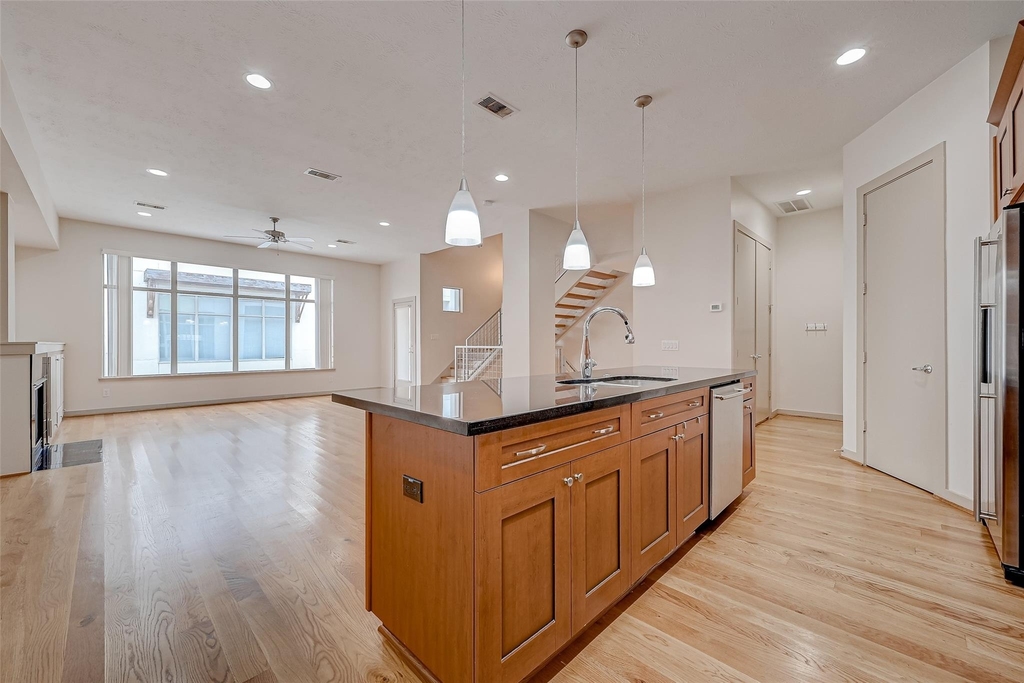 5315 Lillian Street - Photo 12