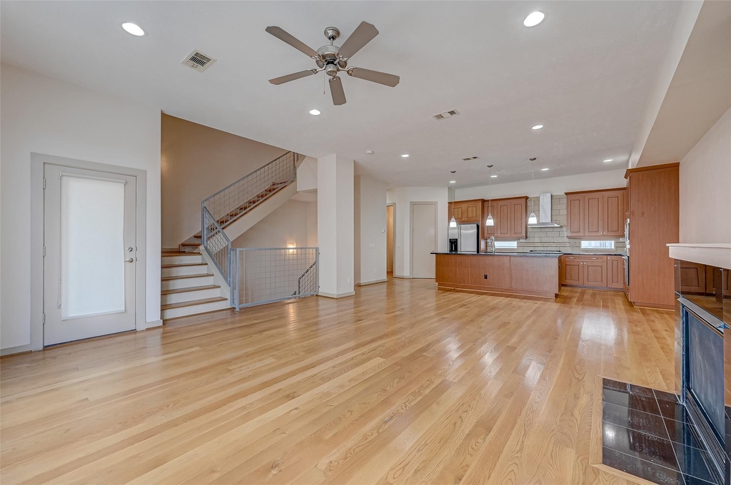 5315 Lillian Street - Photo 7
