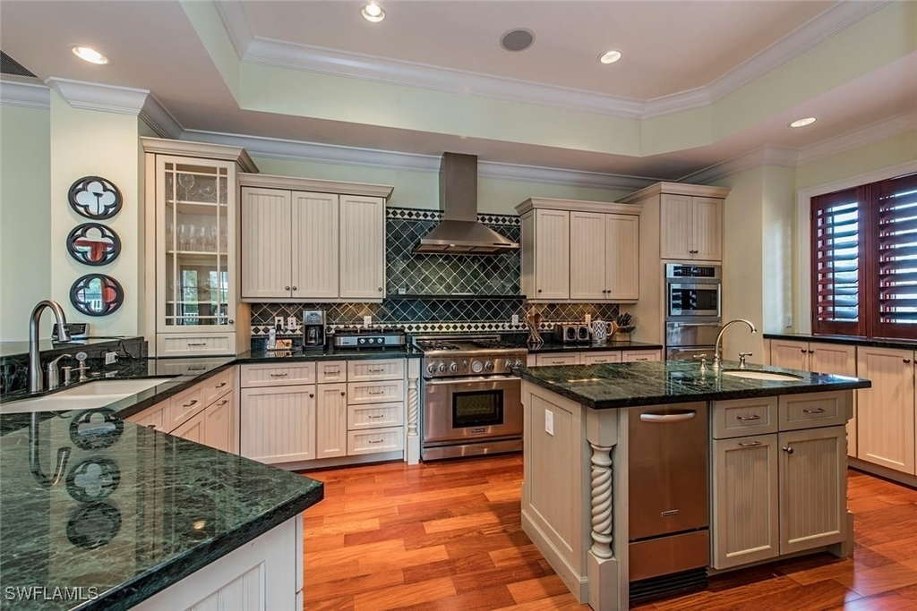 85 13th Avenue S - Photo 4