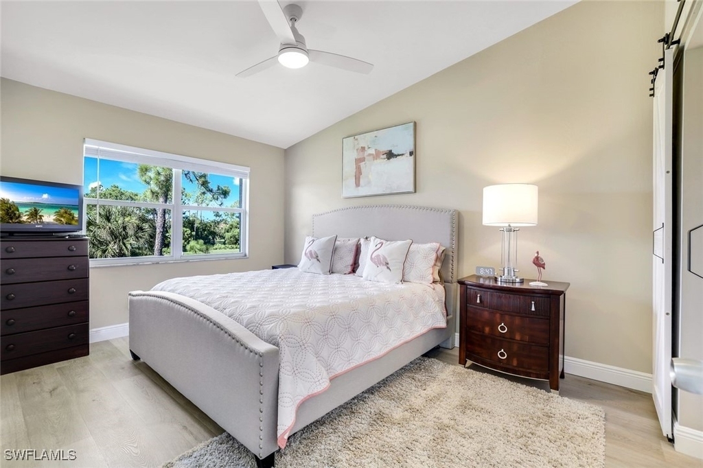 7360 Glenmoor Lane - Photo 5