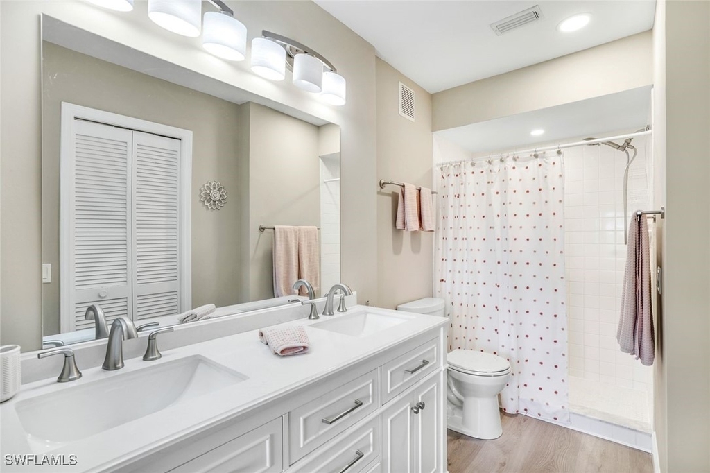 7360 Glenmoor Lane - Photo 6