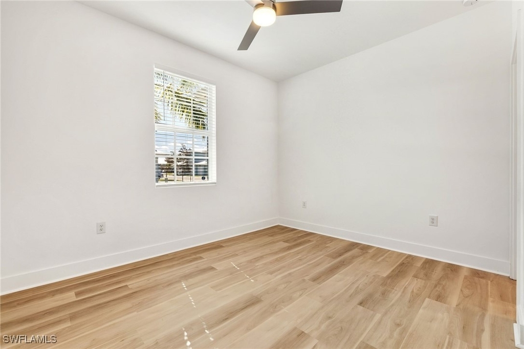 26430 Coco Cay Circle - Photo 15