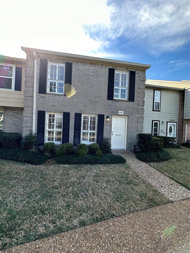 10378 Briar Forest Drive - Photo 3