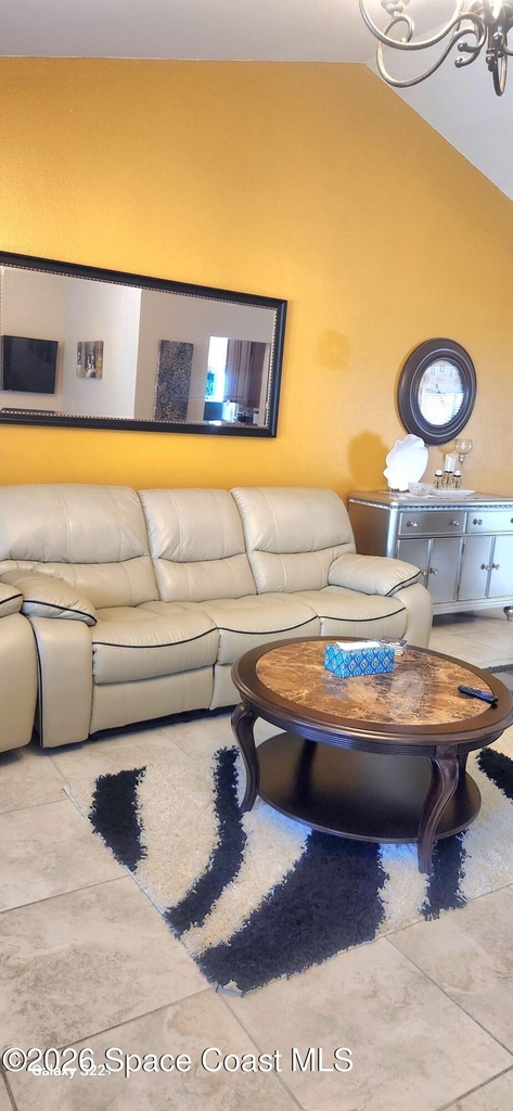 1327 Cherry Hills Road Ne - Photo 2