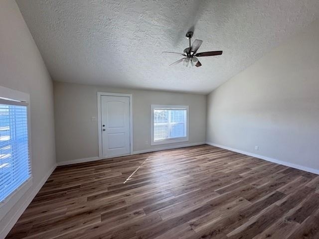 4406 Helen Street - Photo 6