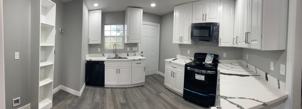 4011 Delano Street - Photo 5