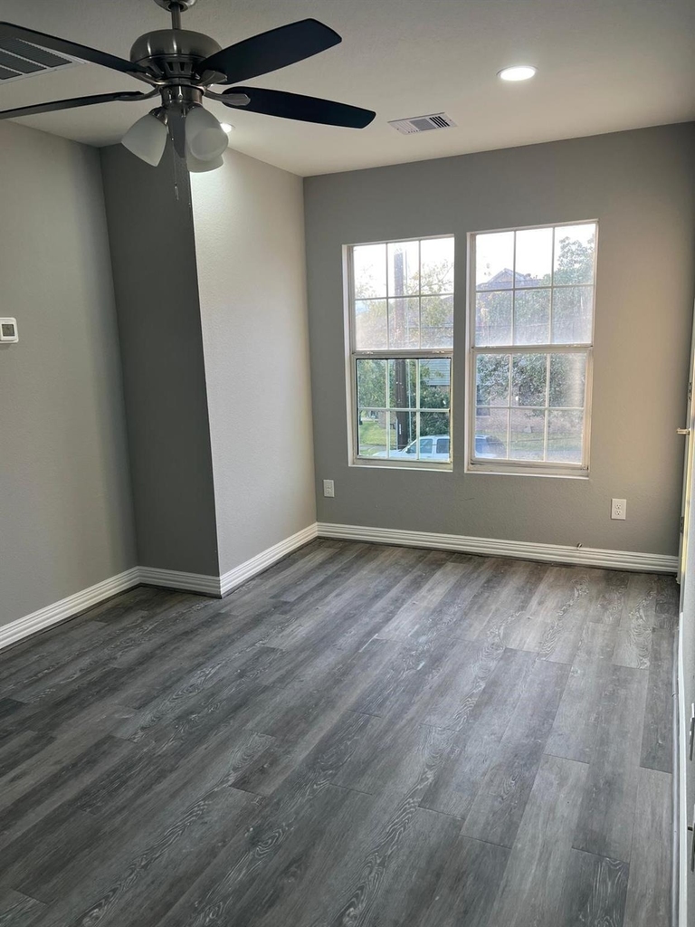 4011 Delano Street - Photo 9