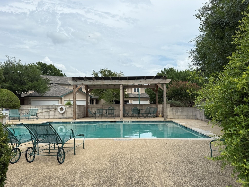 2100 Pipers Field Drive - Photo 35
