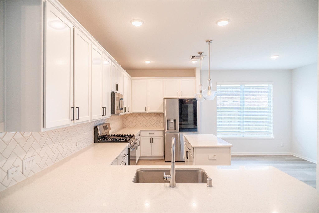 208 Cambria Green Lane - Photo 14