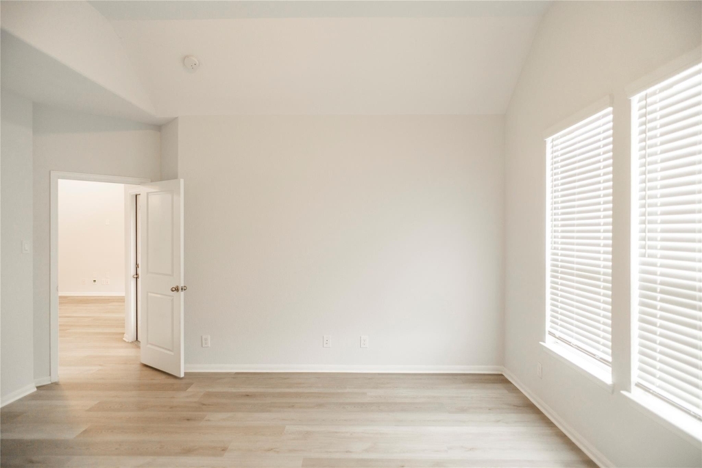 208 Cambria Green Lane - Photo 21