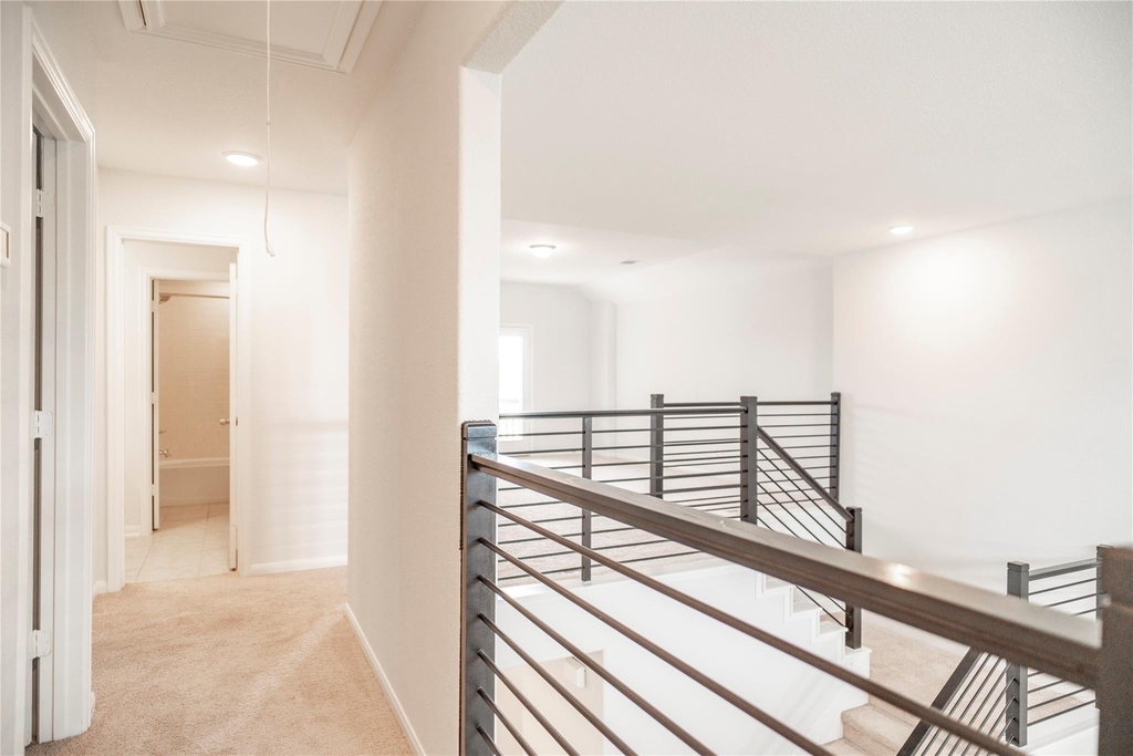 208 Cambria Green Lane - Photo 2