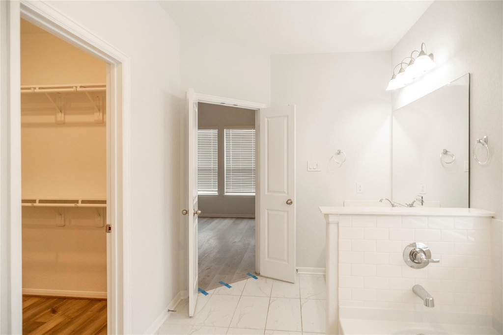 208 Cambria Green Lane - Photo 20