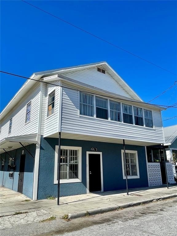2916 North 16th Street - Photo 0