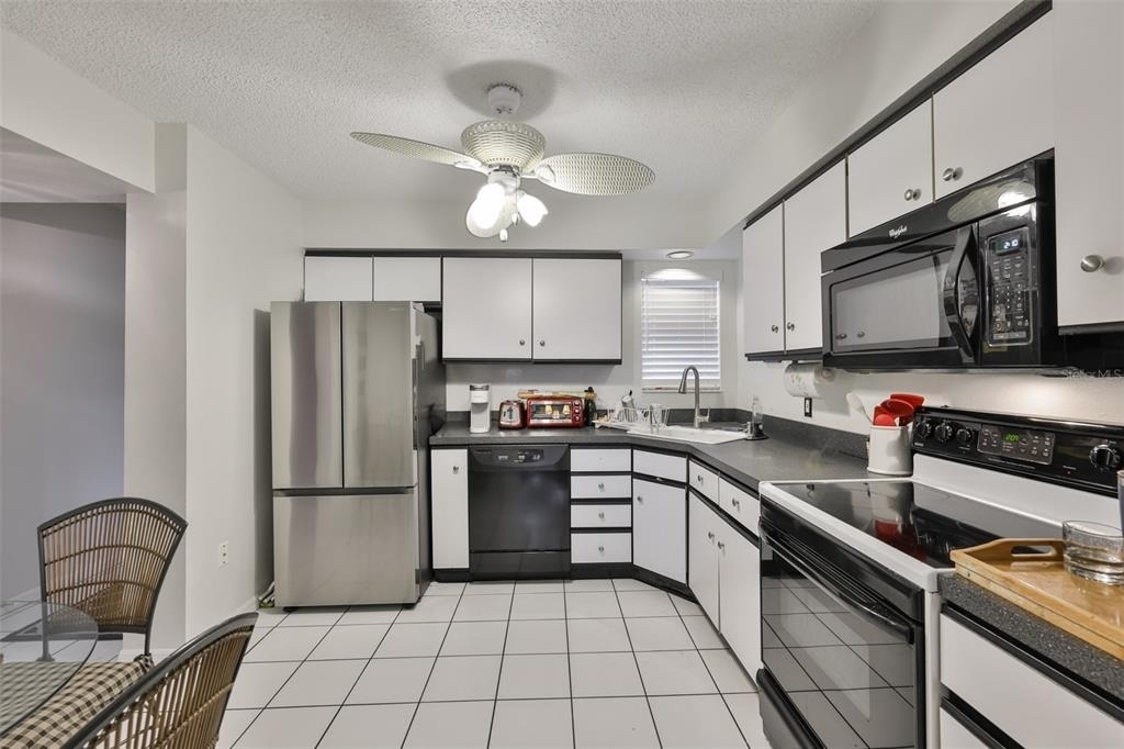 5567 Sea Forest Drive - Photo 15