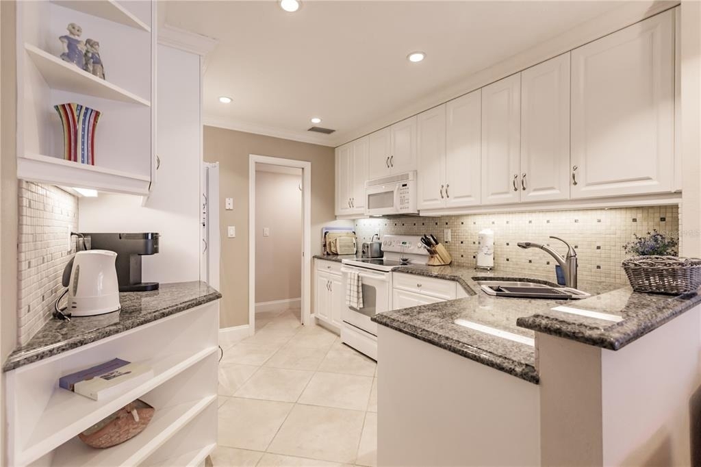6052 W Peppertree Way - Photo 14
