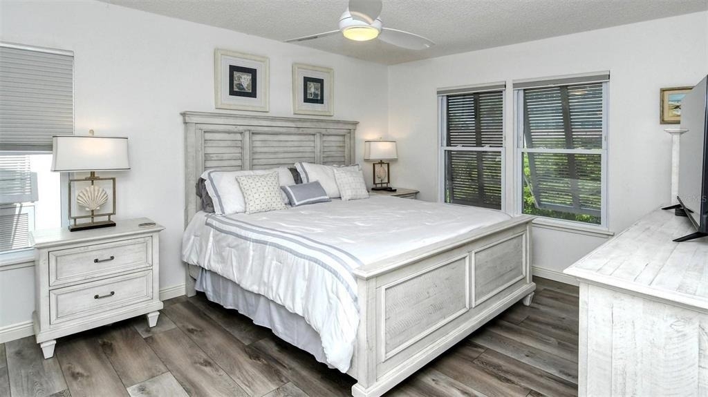 6044 W Peppertree Way - Photo 11