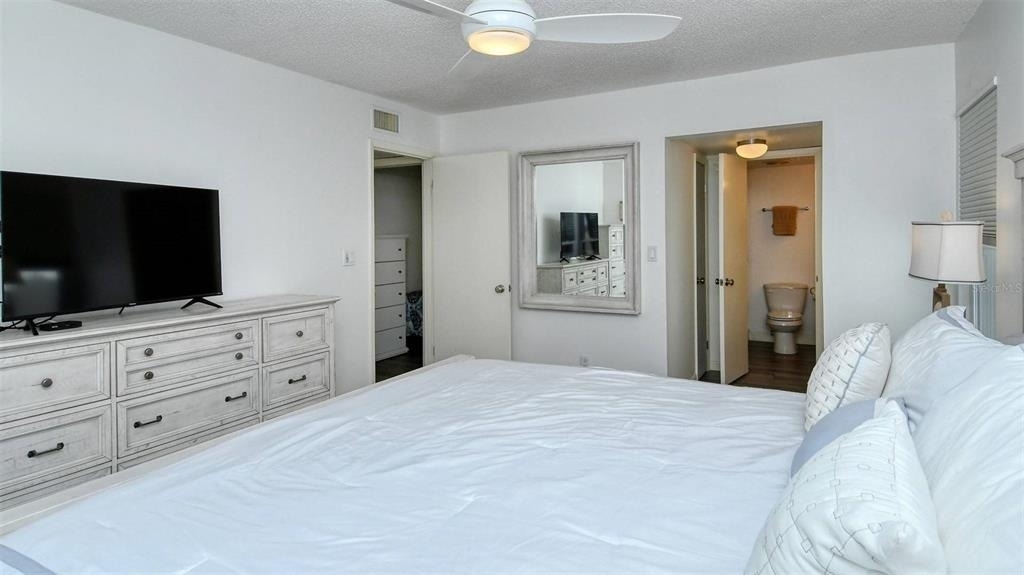 6044 W Peppertree Way - Photo 6
